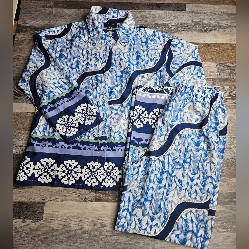 Gracia Pajamas PJs Sleepwear Set Size Small Blue And White